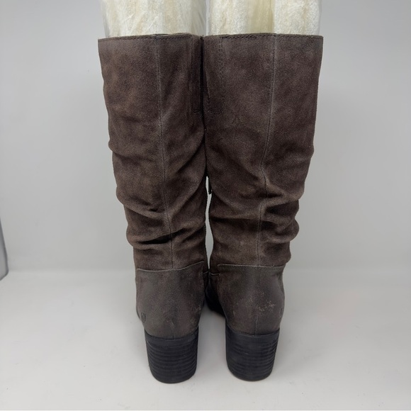 Born Peavy Suede Boots - Picture 5 of 9